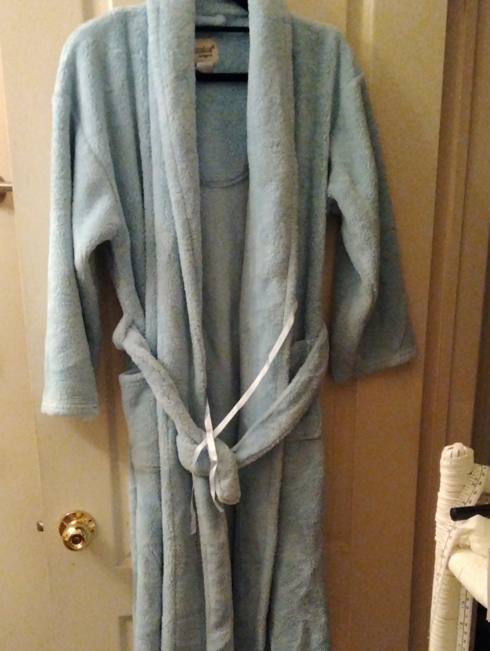Jessica Light Blue Plush Robe - Picture 7 of 7